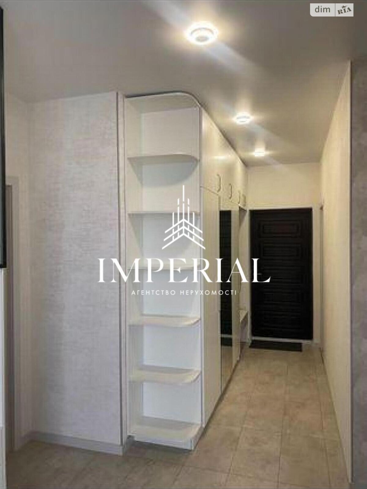 трехкомнатная квартира в Киеве, район Голосеевский, на ул. Ракетная 24 в аренду на долгий срок помесячно фото 1