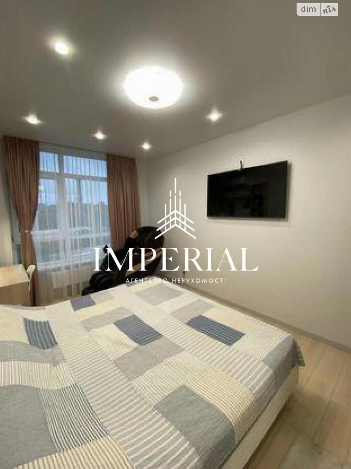 трехкомнатная квартира в Киеве, район Голосеевский, на ул. Ракетная 24 в аренду на долгий срок помесячно фото 1