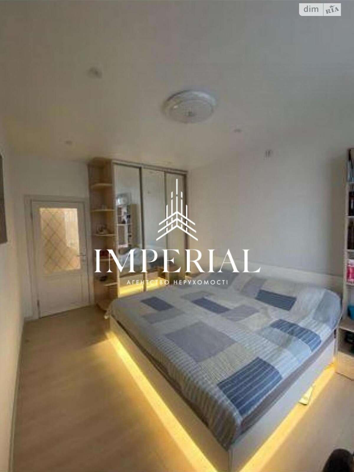 трехкомнатная квартира в Киеве, район Голосеевский, на ул. Ракетная 24 в аренду на долгий срок помесячно фото 1