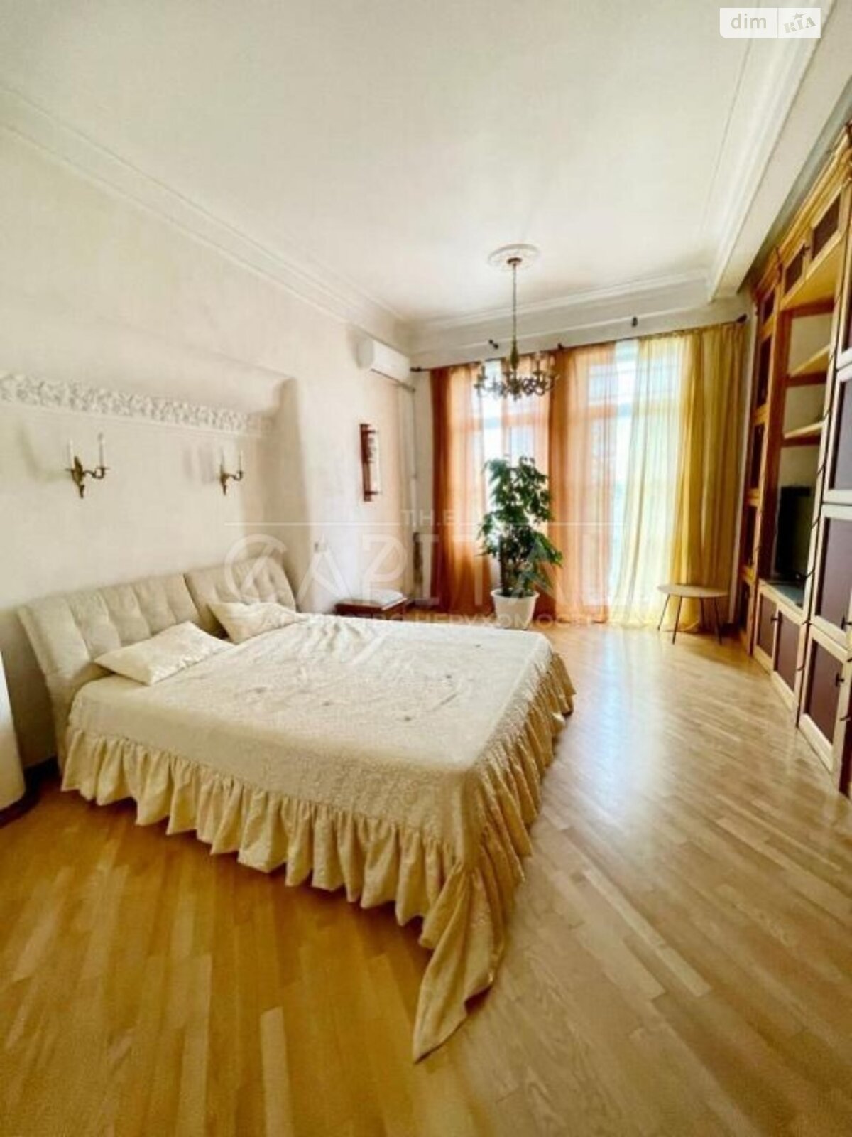 трехкомнатная квартира с мебелью в Киеве, район Голосеевский, на шоссе Стратегическое 35 в аренду на долгий срок помесячно фото 1