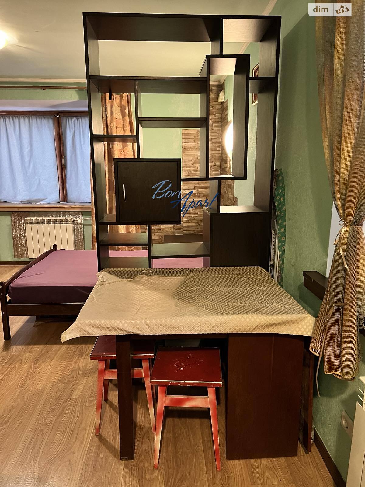 однокімнатна квартира в Києві, район Голосіївський, на вул. Васильківська 5/7 в довготривалу оренду помісячно фото 1 однокімнатна квартира в Києві, район Голосіївський, на вул. Васильківська 5/7 в довготривалу оренду помісячно фото 1