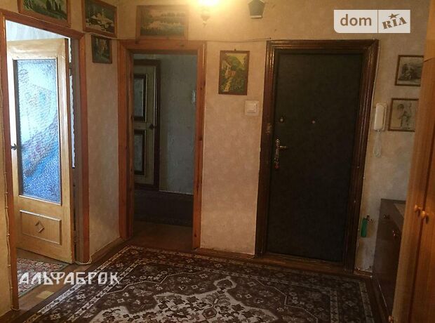 трехкомнатная квартира в Киеве, район Харьковский Массив, на ул. Архитектора Вербицкого 24 в аренду на долгий срок помесячно фото 1 трехкомнатная квартира в Киеве, район Харьковский Массив, на ул. Архитектора Вербицкого 24 в аренду на долгий срок помесячно фото 1