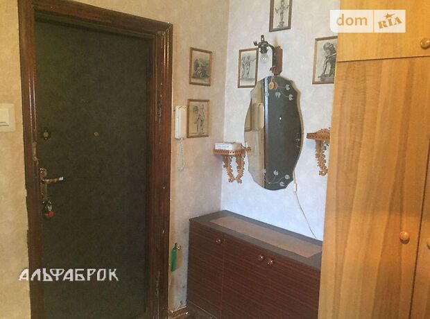 трехкомнатная квартира в Киеве, район Харьковский Массив, на ул. Архитектора Вербицкого 24 в аренду на долгий срок помесячно фото 1 трехкомнатная квартира в Киеве, район Харьковский Массив, на ул. Архитектора Вербицкого 24 в аренду на долгий срок помесячно фото 1