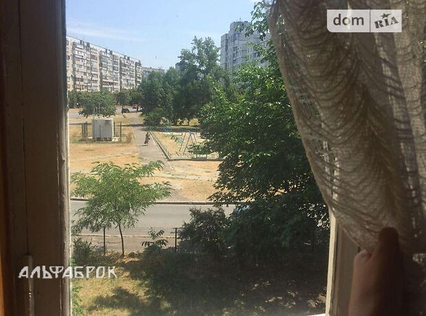 трехкомнатная квартира в Киеве, район Харьковский Массив, на ул. Архитектора Вербицкого 24 в аренду на долгий срок помесячно фото 1 трехкомнатная квартира в Киеве, район Харьковский Массив, на ул. Архитектора Вербицкого 24 в аренду на долгий срок помесячно фото 1