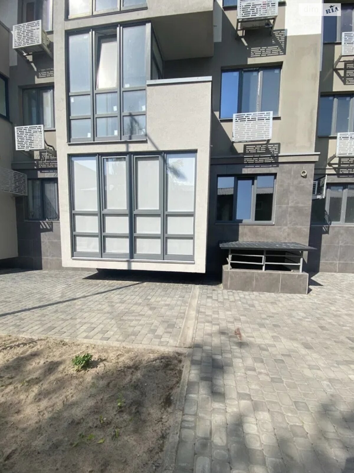 однокімнатна квартира в Києві, район Харківський Масив, на вул. Архітектора Вербицького 1В в довготривалу оренду помісячно фото 1 однокімнатна квартира в Києві, район Харківський Масив, на вул. Архітектора Вербицького 1В в довготривалу оренду помісячно фото 1