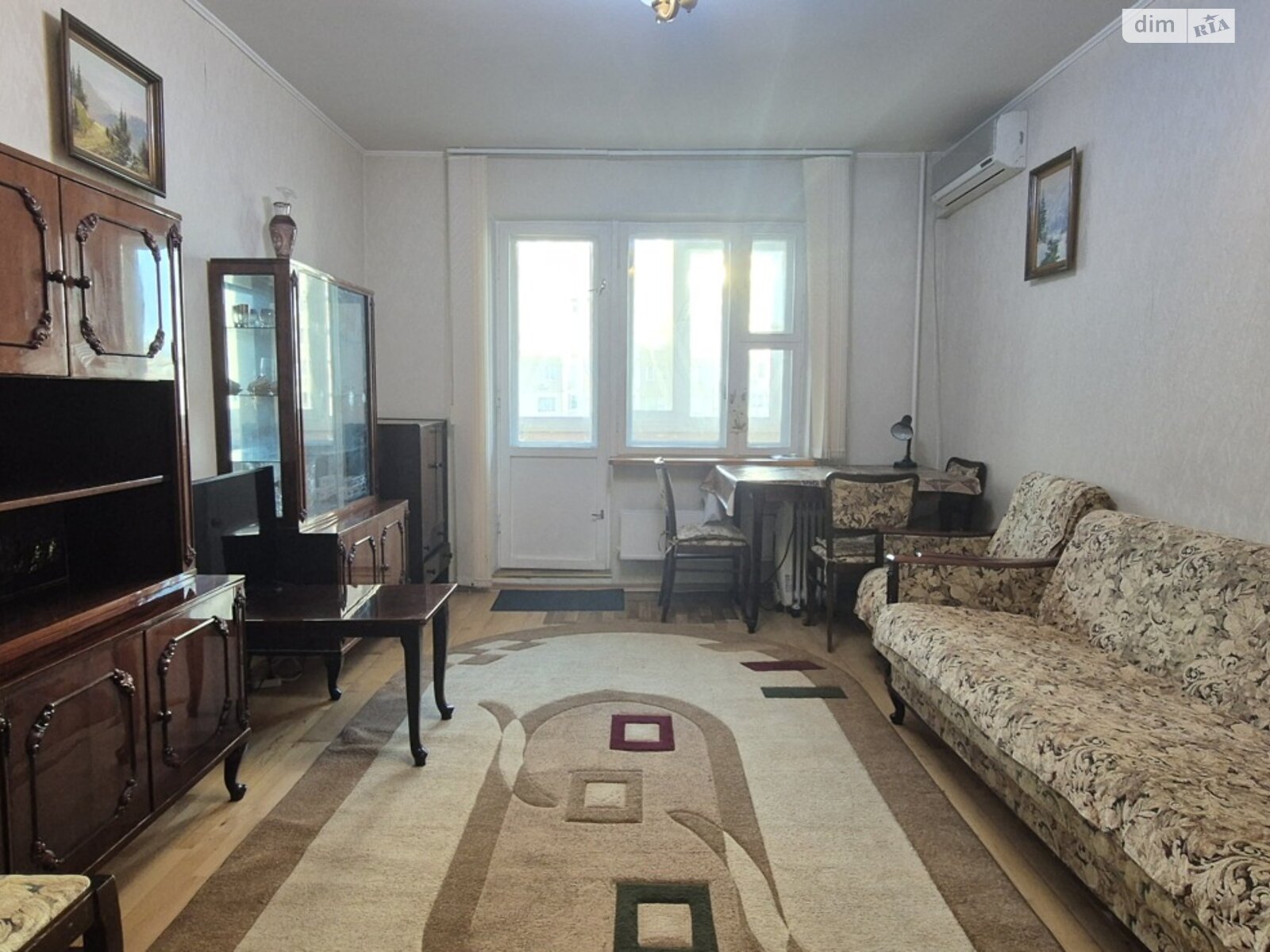 двухкомнатная квартира в Киеве, район Харьковский Массив, на ул. Архитектора Вербицкого 14Б в аренду на долгий срок помесячно фото 1 двухкомнатная квартира в Киеве, район Харьковский Массив, на ул. Архитектора Вербицкого 14Б в аренду на долгий срок помесячно фото 1