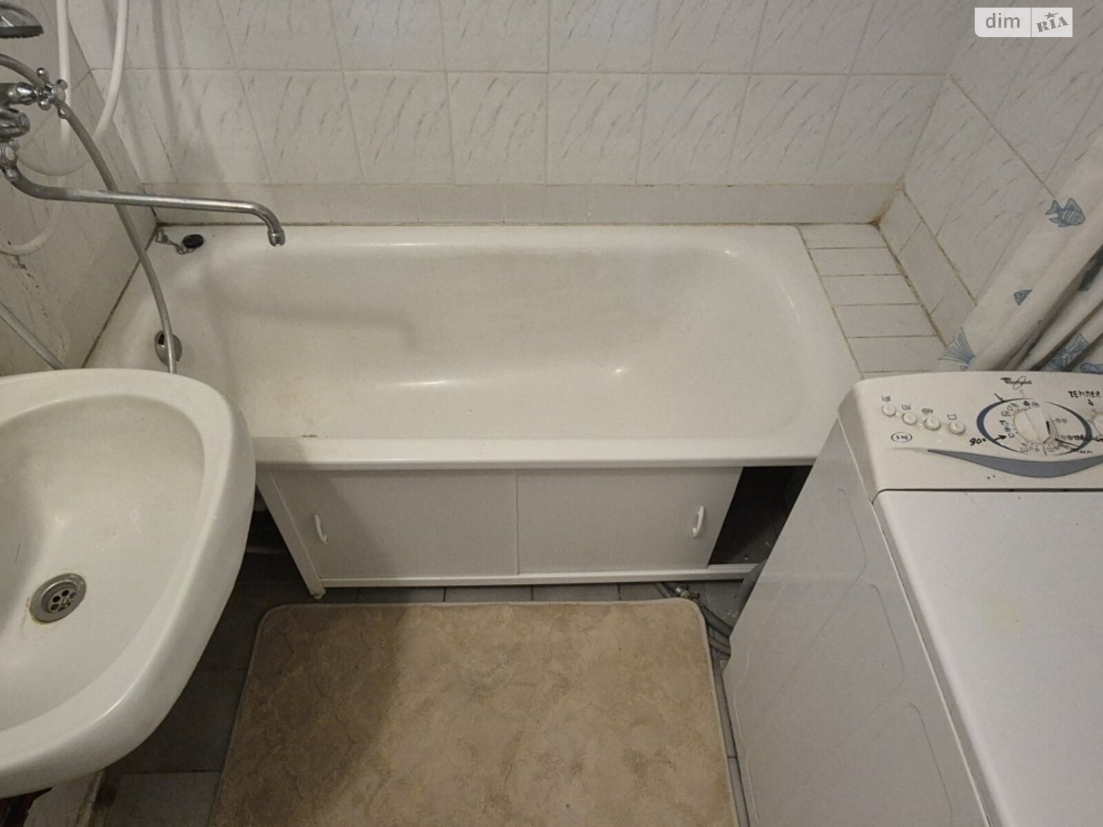 двухкомнатная квартира в Киеве, район Харьковский Массив, на ул. Архитектора Вербицкого 14Б в аренду на долгий срок помесячно фото 1 двухкомнатная квартира в Киеве, район Харьковский Массив, на ул. Архитектора Вербицкого 14Б в аренду на долгий срок помесячно фото 1