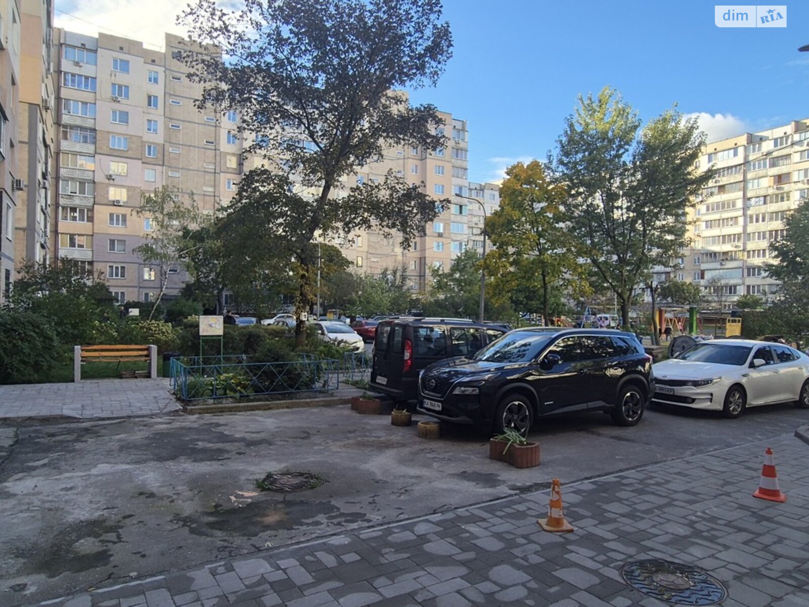 двухкомнатная квартира в Киеве, район Харьковский Массив, на ул. Архитектора Вербицкого 14Б в аренду на долгий срок помесячно фото 1 двухкомнатная квартира в Киеве, район Харьковский Массив, на ул. Архитектора Вербицкого 14Б в аренду на долгий срок помесячно фото 1