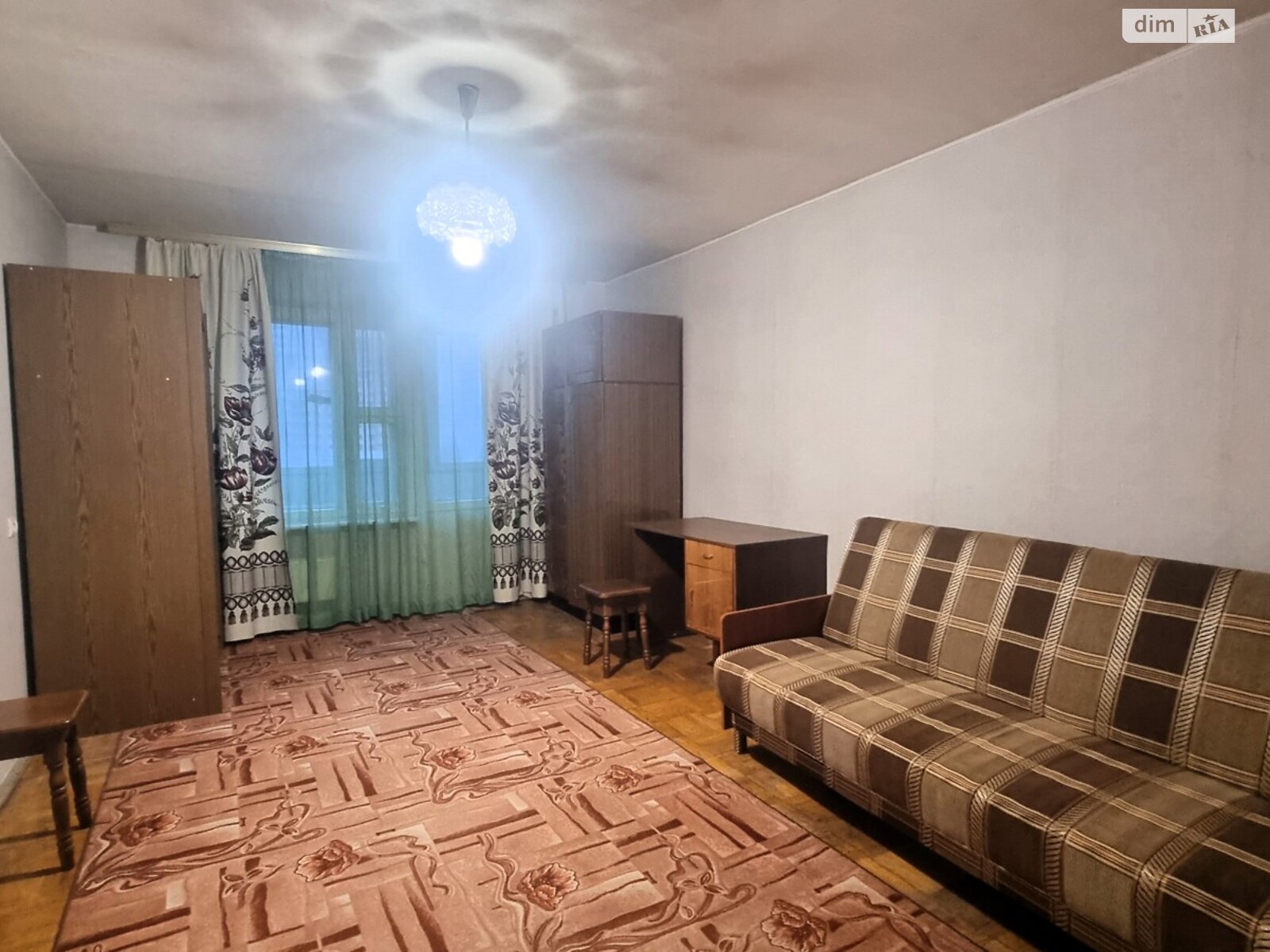 однокомнатная квартира в Киеве, район Харьковский Массив, на ул. Архитектора Вербицкого 8 в аренду на долгий срок помесячно фото 1 однокомнатная квартира в Киеве, район Харьковский Массив, на ул. Архитектора Вербицкого 8 в аренду на долгий срок помесячно фото 1