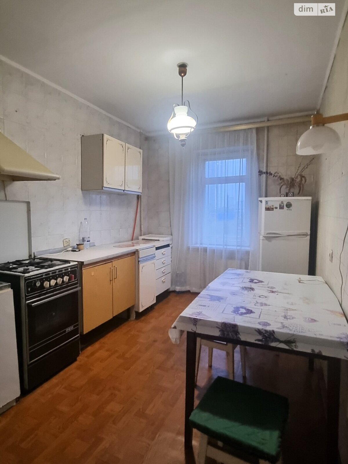 однокомнатная квартира в Киеве, район Харьковский Массив, на ул. Архитектора Вербицкого 8 в аренду на долгий срок помесячно фото 1 однокомнатная квартира в Киеве, район Харьковский Массив, на ул. Архитектора Вербицкого 8 в аренду на долгий срок помесячно фото 1