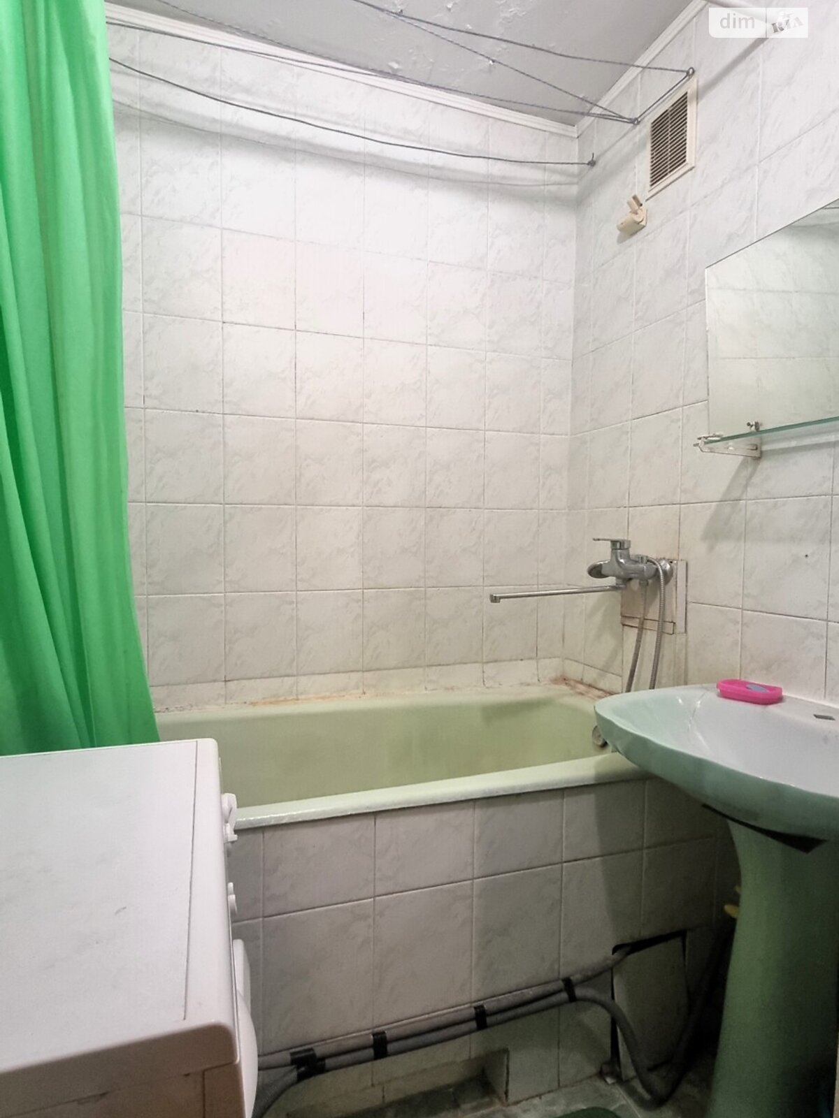 однокомнатная квартира в Киеве, район Харьковский Массив, на ул. Архитектора Вербицкого 8 в аренду на долгий срок помесячно фото 1 однокомнатная квартира в Киеве, район Харьковский Массив, на ул. Архитектора Вербицкого 8 в аренду на долгий срок помесячно фото 1