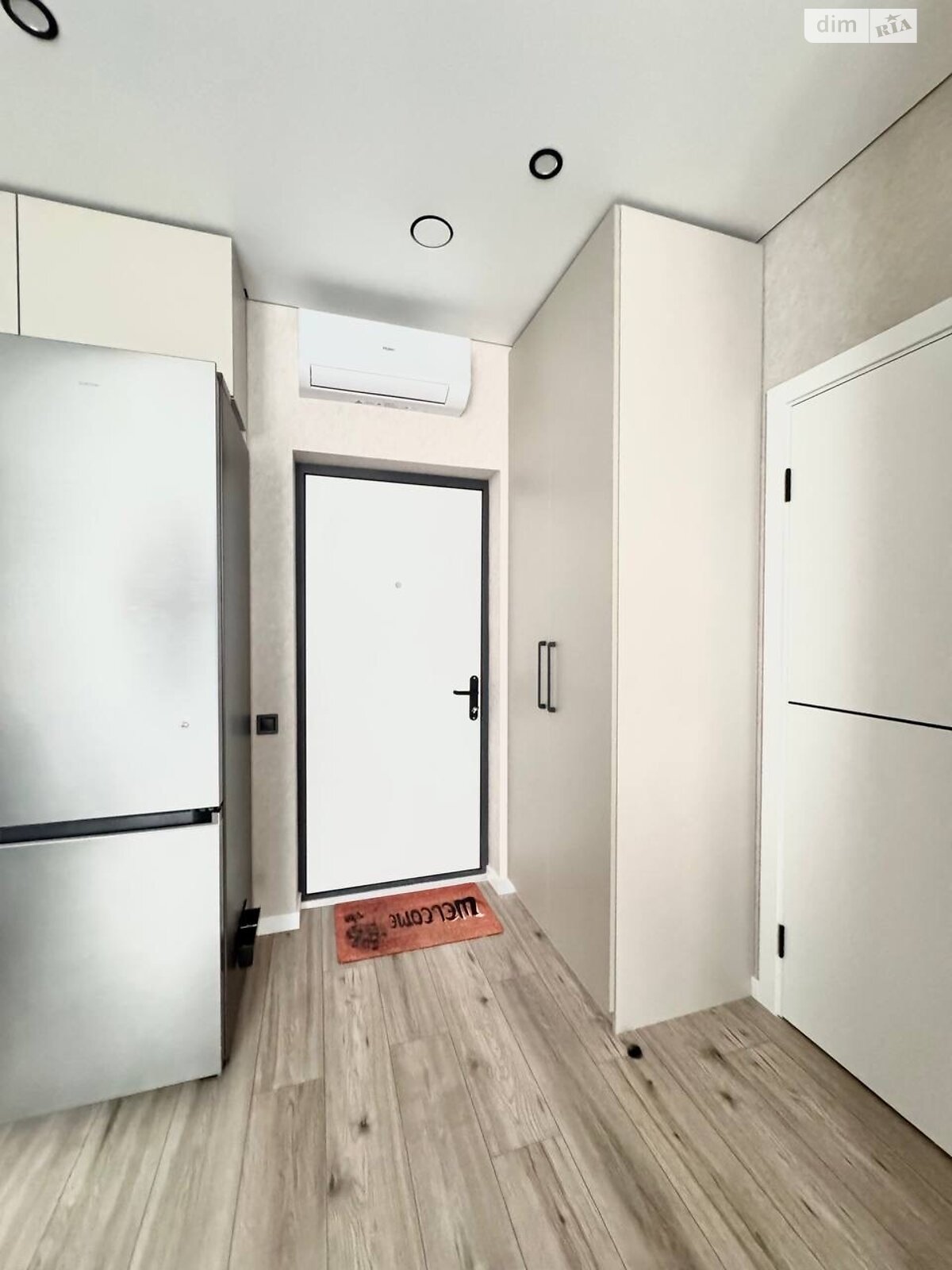 однокомнатная квартира в Киеве, район Харьковский Массив, на ул. Армянская 8 в аренду на долгий срок помесячно фото 1