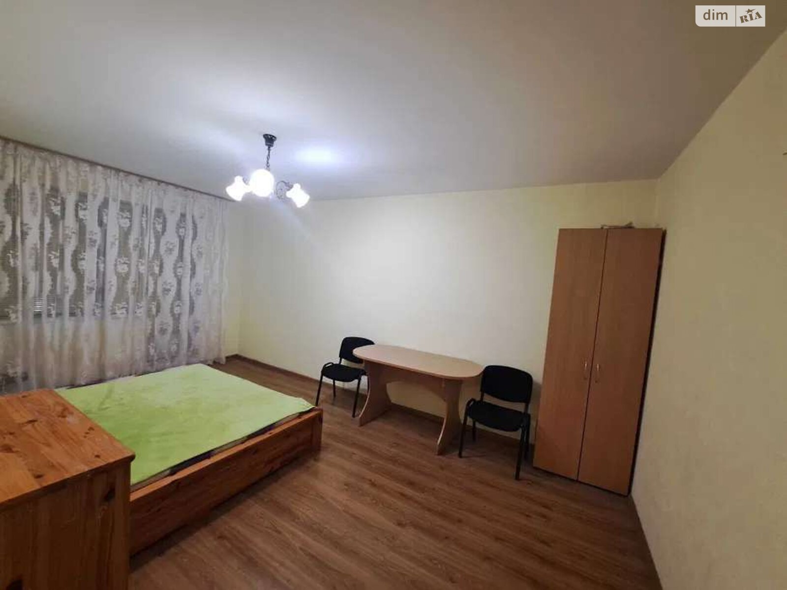 однокомнатная квартира в Киеве, район Харьковский Массив, на ул. Братства тарасовцев в аренду на долгий срок помесячно фото 1 однокомнатная квартира в Киеве, район Харьковский Массив, на ул. Братства тарасовцев в аренду на долгий срок помесячно фото 1