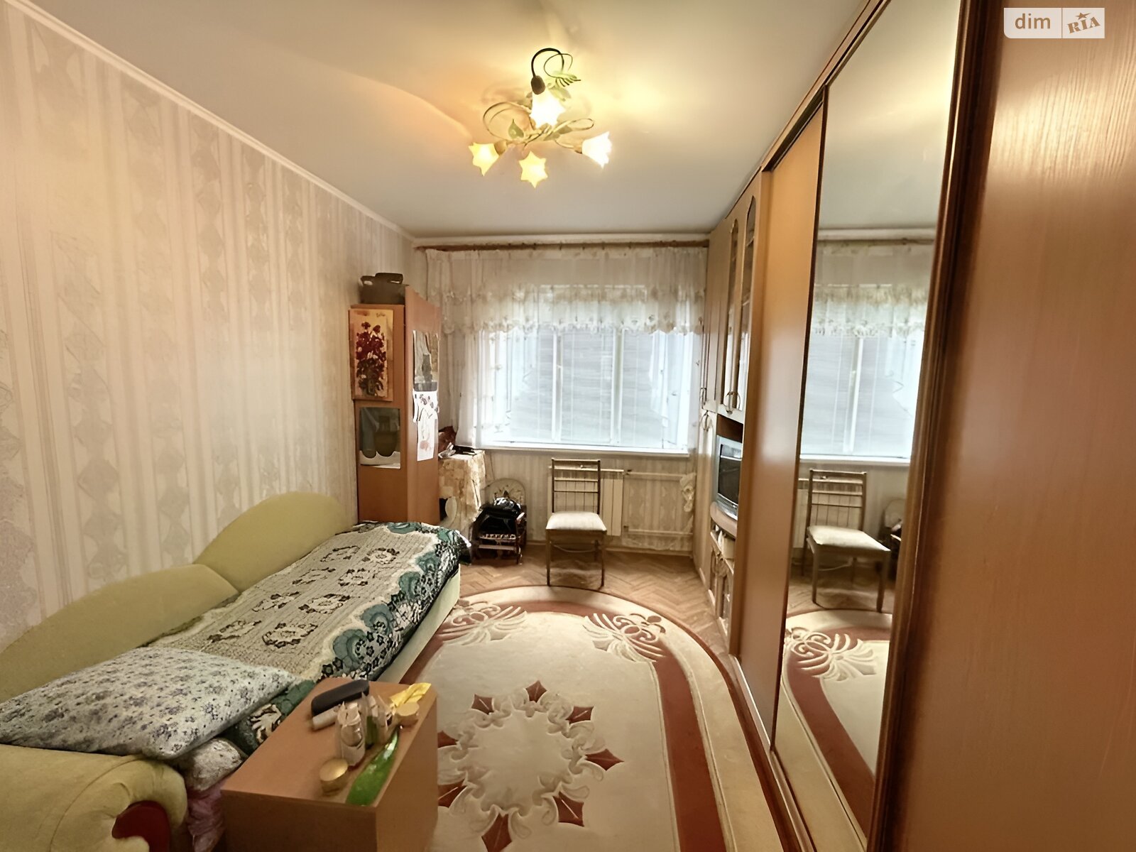 трикімнатна квартира в Києві, район Харківський Масив, на шосе Харківське 154А в довготривалу оренду помісячно фото 1 трикімнатна квартира в Києві, район Харківський Масив, на шосе Харківське 154А в довготривалу оренду помісячно фото 1