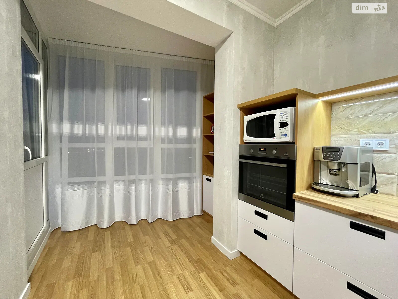 однокомнатная квартира в Киеве, район Харьковский Массив, на шоссе Харьковское 190 в аренду на долгий срок помесячно фото 1