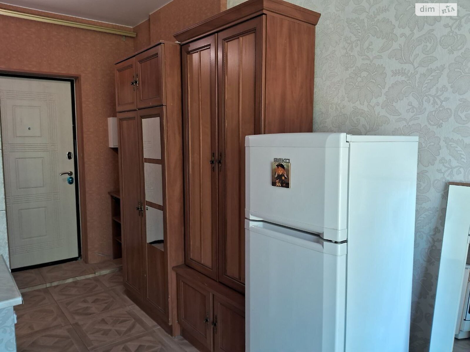 однокімнатна квартира в Києві, район Харківський Масив, на вул. Кам’янська 127 в довготривалу оренду помісячно фото 1 однокімнатна квартира в Києві, район Харківський Масив, на вул. Кам’янська 127 в довготривалу оренду помісячно фото 1