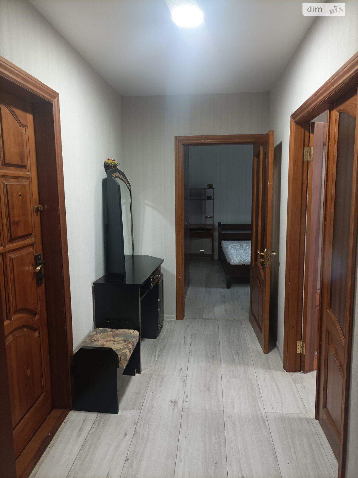 двухкомнатная квартира в Киеве, район Харьковский Массив, на просп. Николая Бажана 9Ж в аренду на долгий срок помесячно фото 1 двухкомнатная квартира в Киеве, район Харьковский Массив, на просп. Николая Бажана 9Ж в аренду на долгий срок помесячно фото 1