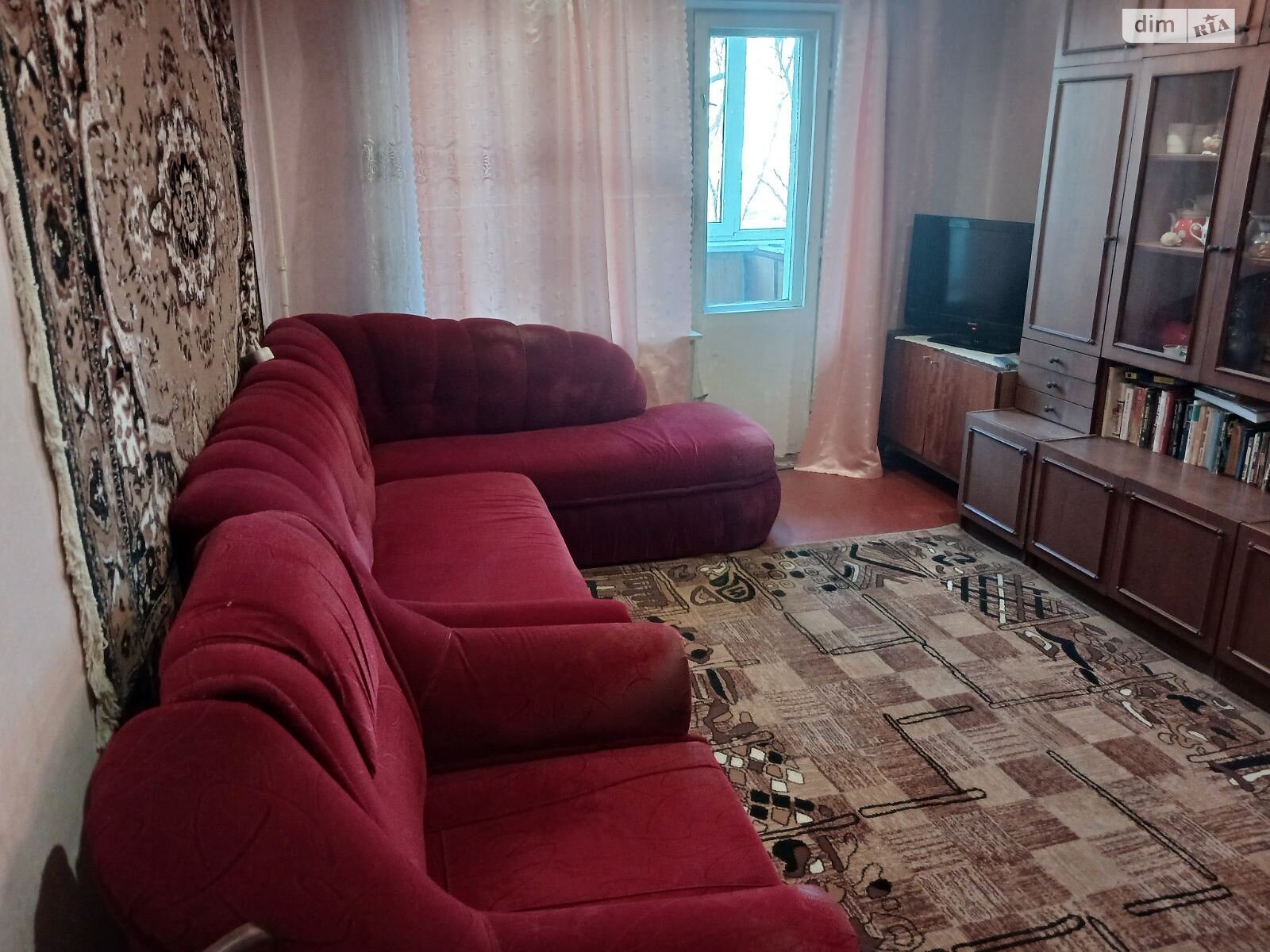 трехкомнатная квартира в Киеве, район Харьковский Массив, на ул. Ревуцкого 17Б в аренду на долгий срок помесячно фото 1 трехкомнатная квартира в Киеве, район Харьковский Массив, на ул. Ревуцкого 17Б в аренду на долгий срок помесячно фото 1