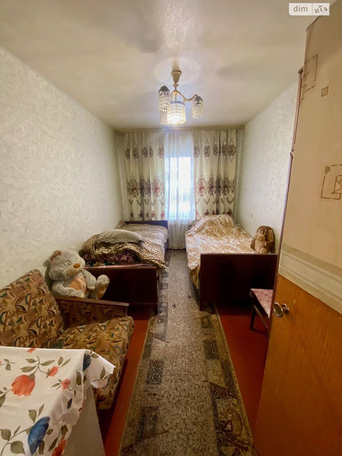 трехкомнатная квартира в Киеве, район Харьковский Массив, на ул. Ревуцкого 17Б в аренду на долгий срок помесячно фото 1 трехкомнатная квартира в Киеве, район Харьковский Массив, на ул. Ревуцкого 17Б в аренду на долгий срок помесячно фото 1