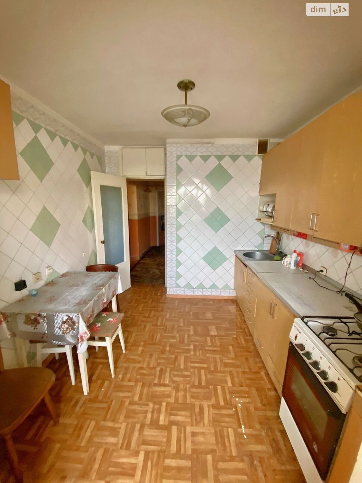 трехкомнатная квартира в Киеве, район Харьковский Массив, на ул. Ревуцкого 17Б в аренду на долгий срок помесячно фото 1 трехкомнатная квартира в Киеве, район Харьковский Массив, на ул. Ревуцкого 17Б в аренду на долгий срок помесячно фото 1
