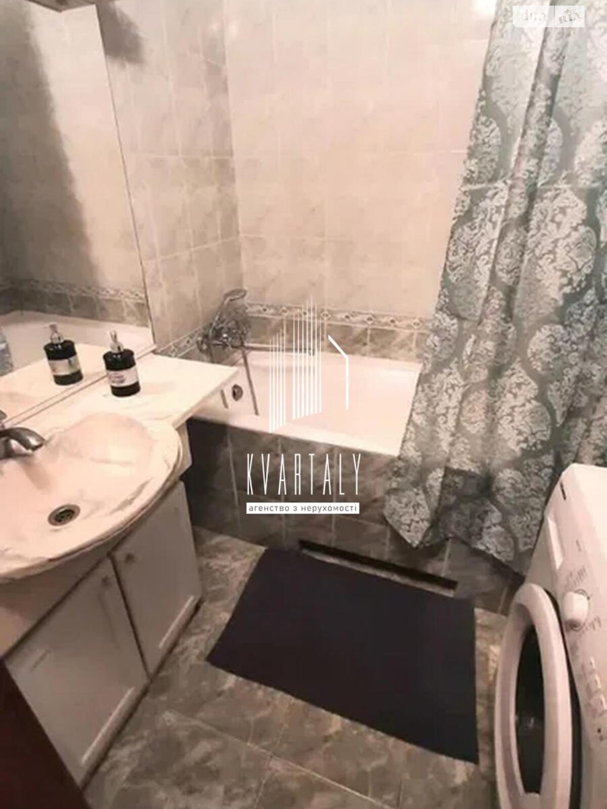 двокімнатна квартира в Києві, район Харківський Масив, на вул. Ревуцького 7А в довготривалу оренду помісячно фото 1 двокімнатна квартира в Києві, район Харківський Масив, на вул. Ревуцького 7А в довготривалу оренду помісячно фото 1