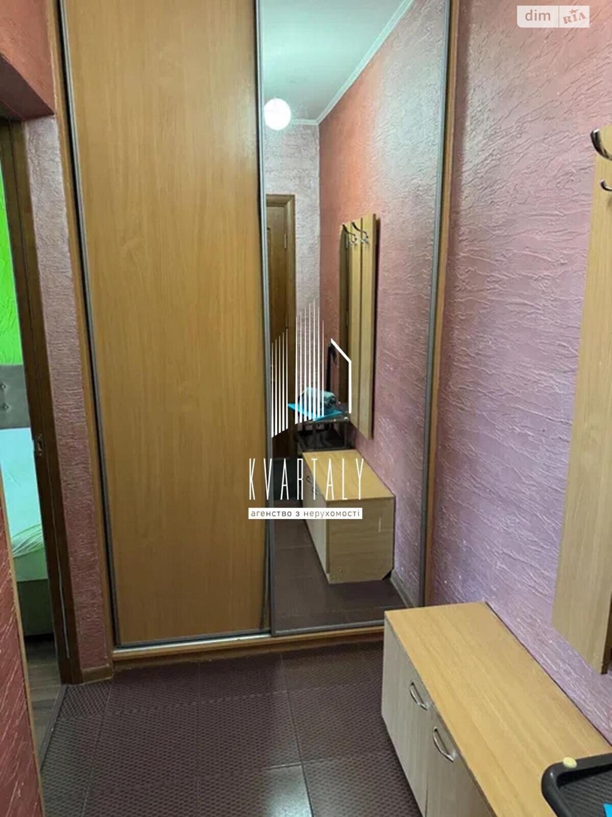 однокімнатна квартира в Києві, район Харківський Масив, на вул. Тростянецька 6 в довготривалу оренду помісячно фото 1 однокімнатна квартира в Києві, район Харківський Масив, на вул. Тростянецька 6 в довготривалу оренду помісячно фото 1