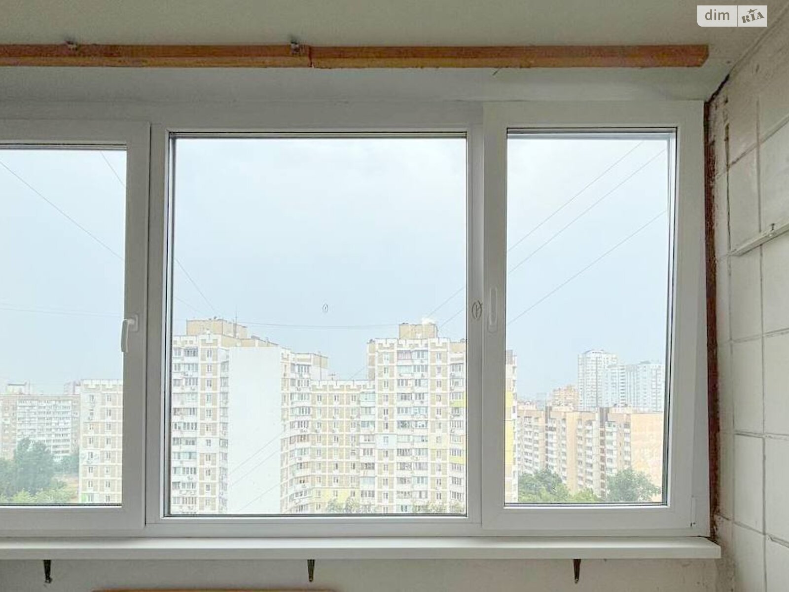 однокімнатна квартира в Києві, район Харківський Масив, на вул. Тростянецька 5Б в довготривалу оренду помісячно фото 1 однокімнатна квартира в Києві, район Харківський Масив, на вул. Тростянецька 5Б в довготривалу оренду помісячно фото 1