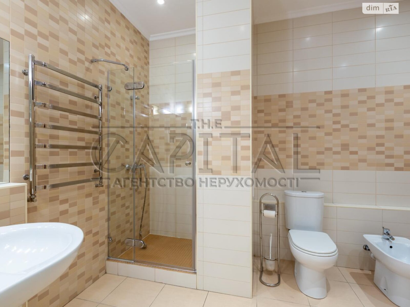 четырехкомнатная квартира без мебели в Киеве, на ул. Ирининская 5/24 в аренду на долгий срок помесячно фото 1