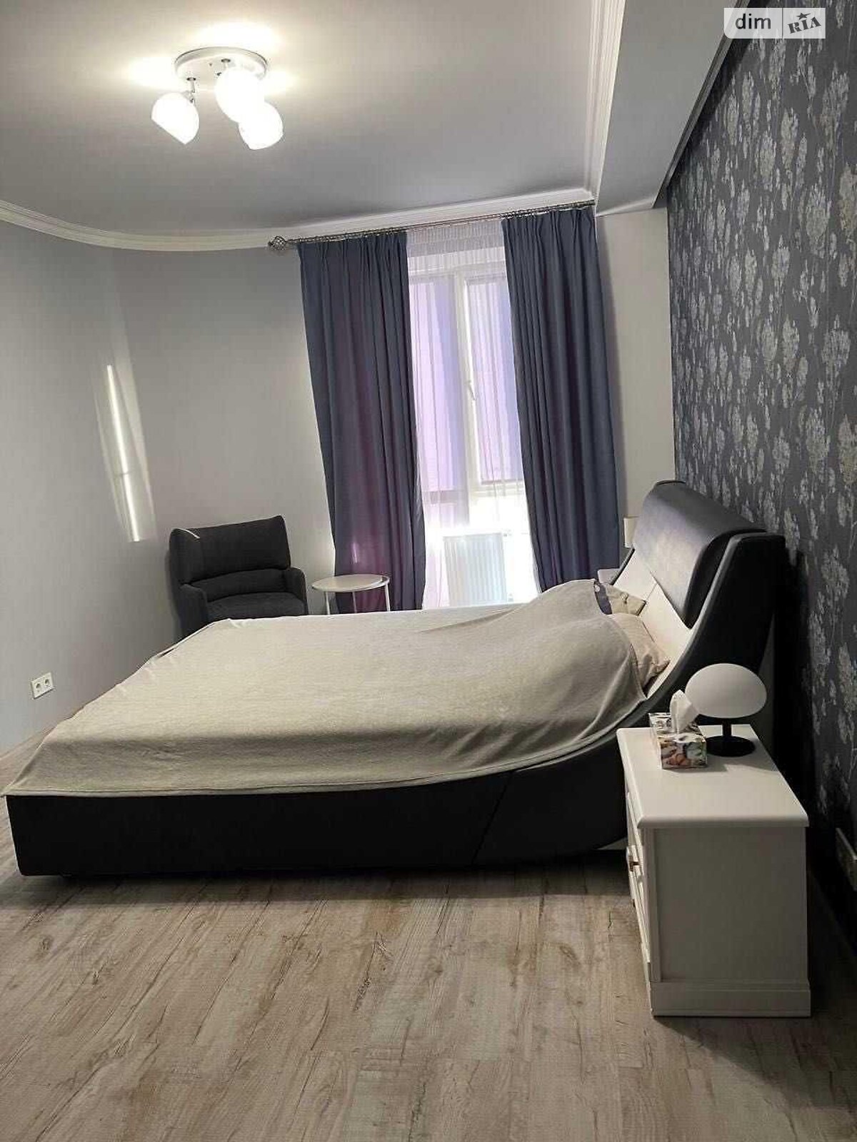 однокомнатная квартира в Киеве, район Жуляны, на просп. Валерия Лобановского 39А в аренду на долгий срок помесячно фото 1 однокомнатная квартира в Киеве, район Жуляны, на просп. Валерия Лобановского 39А в аренду на долгий срок помесячно фото 1