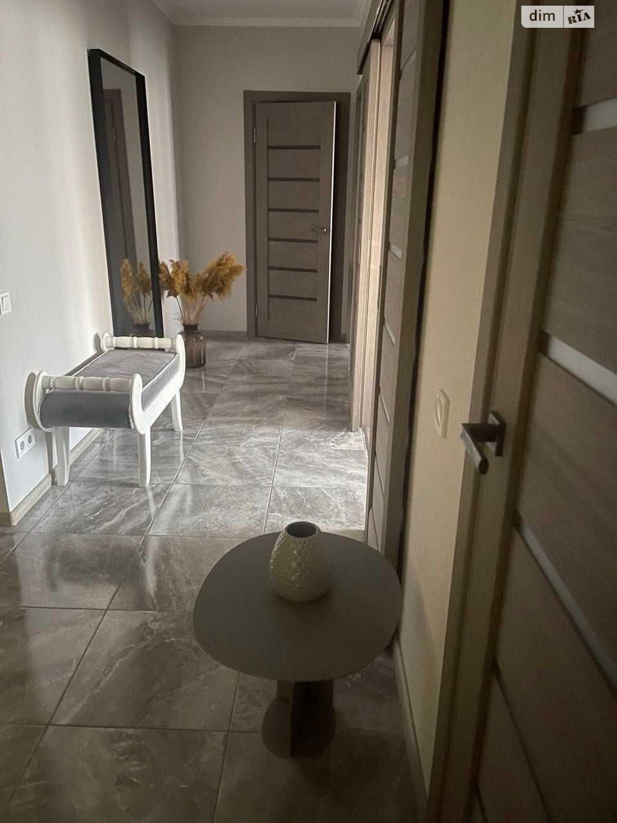 однокомнатная квартира в Киеве, район Жуляны, на просп. Валерия Лобановского 39А в аренду на долгий срок помесячно фото 1 однокомнатная квартира в Киеве, район Жуляны, на просп. Валерия Лобановского 39А в аренду на долгий срок помесячно фото 1