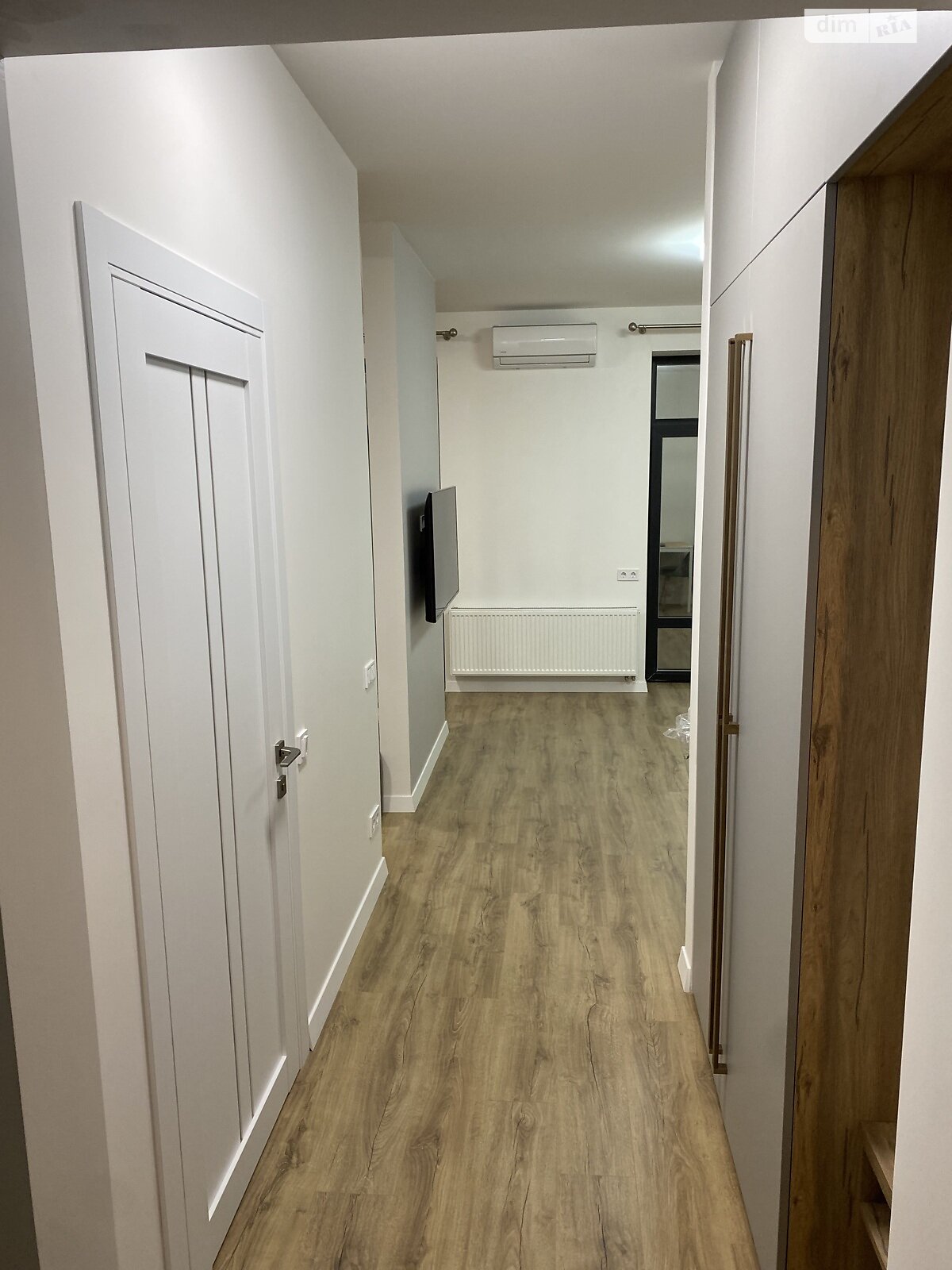 однокомнатная квартира в Киеве, район Жуляны, на ул. Сергея Колоса 4Б в аренду на долгий срок помесячно фото 1