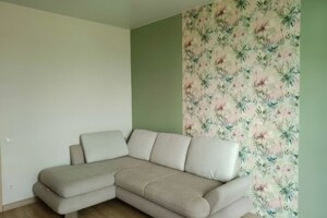 двокімнатна квартира в Києві, на вул. Каховська 60 в довготривалу оренду помісячно фото 2