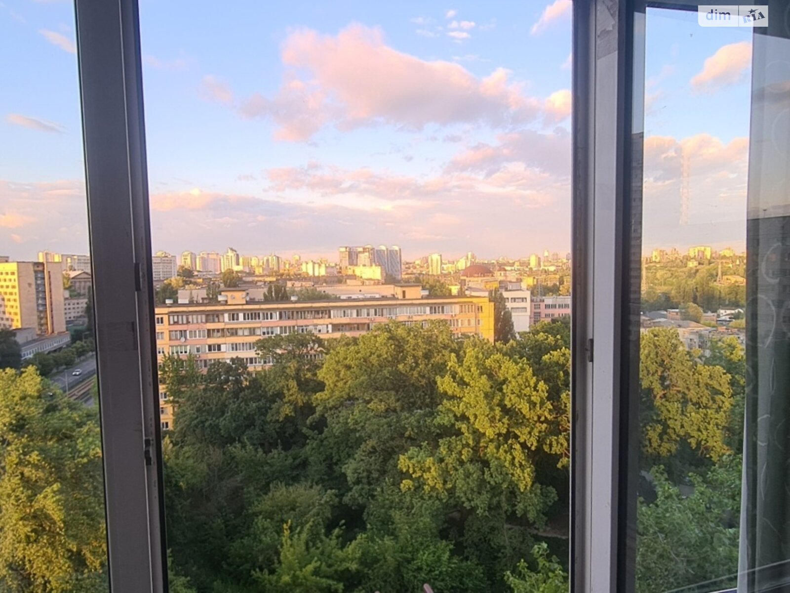 однокомнатная квартира в Киеве, район Караваевы Дачи, на ул. Борщаговская 143Б в аренду на долгий срок помесячно фото 1 однокомнатная квартира в Киеве, район Караваевы Дачи, на ул. Борщаговская 143Б в аренду на долгий срок помесячно фото 1