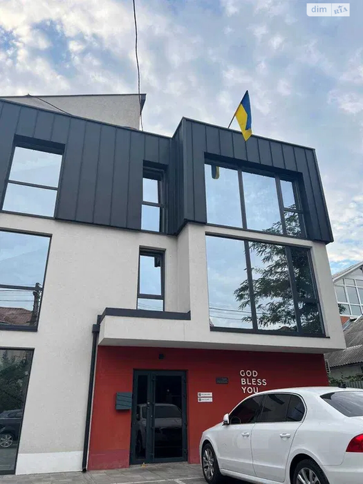 однокімнатна квартира в Києві, район Караваєві Дачі, на вул. Карпатська 26 в довготривалу оренду помісячно фото 1 однокімнатна квартира в Києві, район Караваєві Дачі, на вул. Карпатська 26 в довготривалу оренду помісячно фото 1