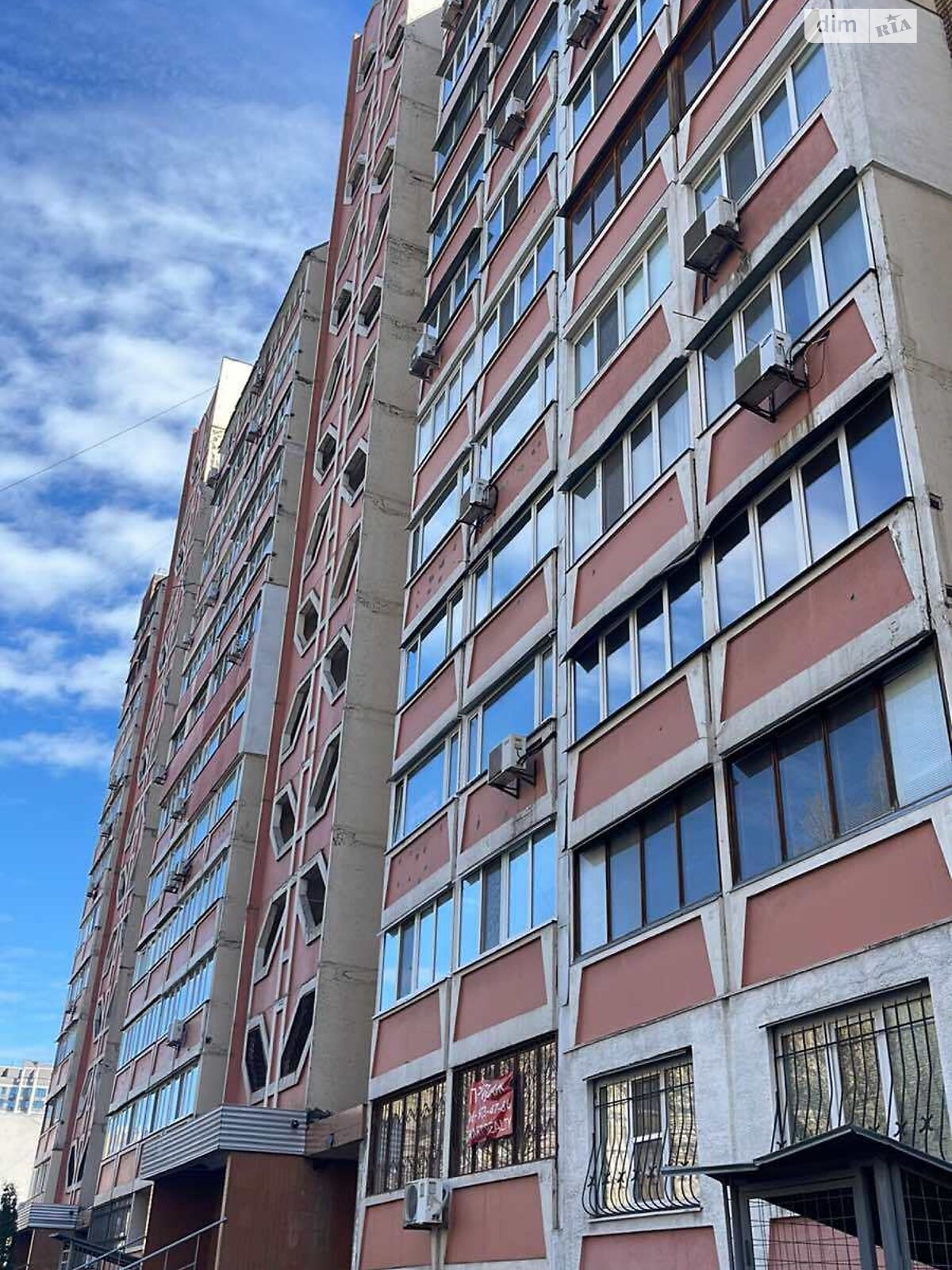 двокімнатна квартира в Києві, район Караваєві Дачі, на вул. Тетянинська 2 в довготривалу оренду помісячно фото 1 двокімнатна квартира в Києві, район Караваєві Дачі, на вул. Тетянинська 2 в довготривалу оренду помісячно фото 1