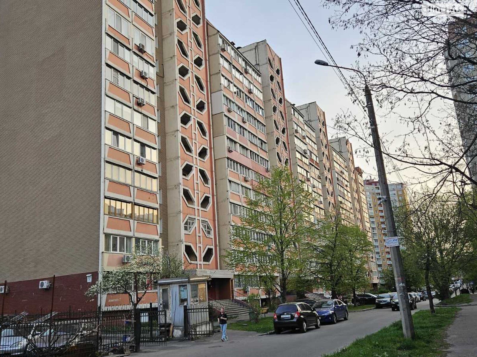 двокімнатна квартира в Києві, район Караваєві Дачі, на вул. Тетянинська 7 в довготривалу оренду помісячно фото 1 двокімнатна квартира в Києві, район Караваєві Дачі, на вул. Тетянинська 7 в довготривалу оренду помісячно фото 1