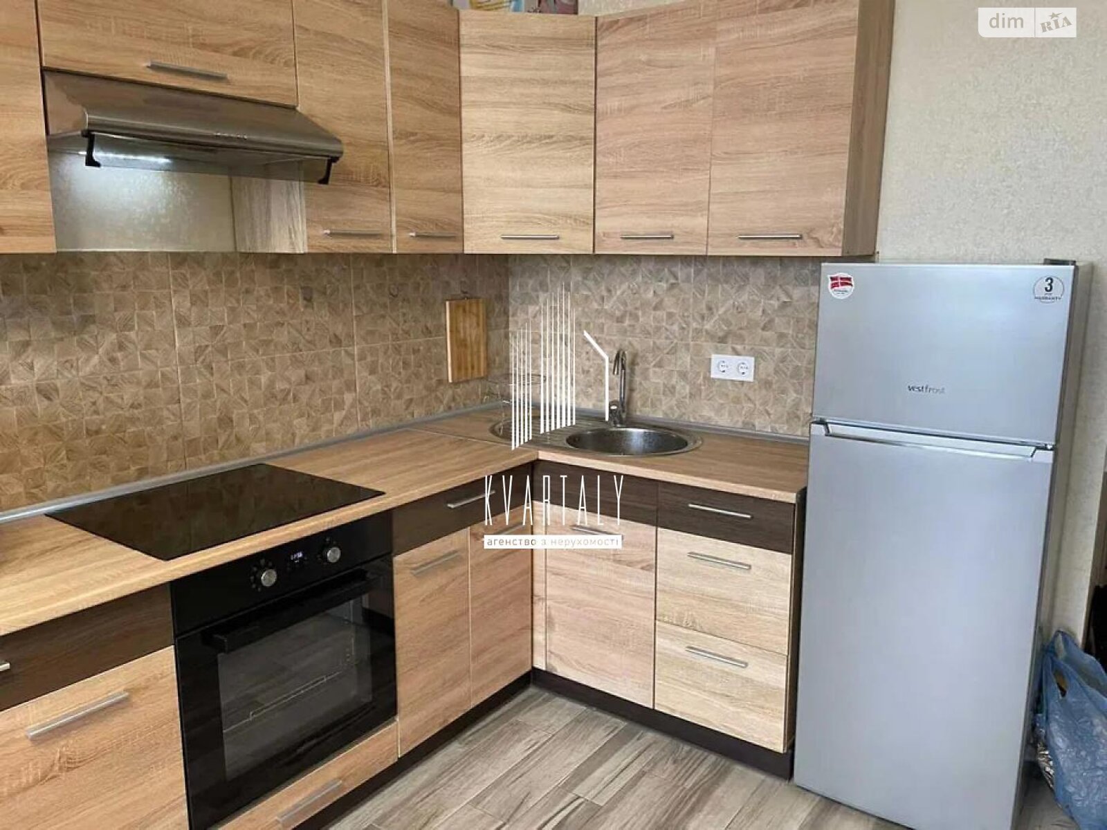 однокімнатна квартира в Києві, район Караваєві Дачі, на вул. Польова 73 в довготривалу оренду помісячно фото 1 однокімнатна квартира в Києві, район Караваєві Дачі, на вул. Польова 73 в довготривалу оренду помісячно фото 1