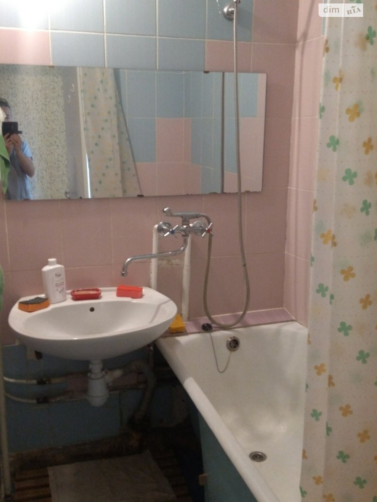 однокімнатна квартира в Києві, район Китаїв, на вул. Китаївська 11 в довготривалу оренду помісячно фото 1 однокімнатна квартира в Києві, район Китаїв, на вул. Китаївська 11 в довготривалу оренду помісячно фото 1