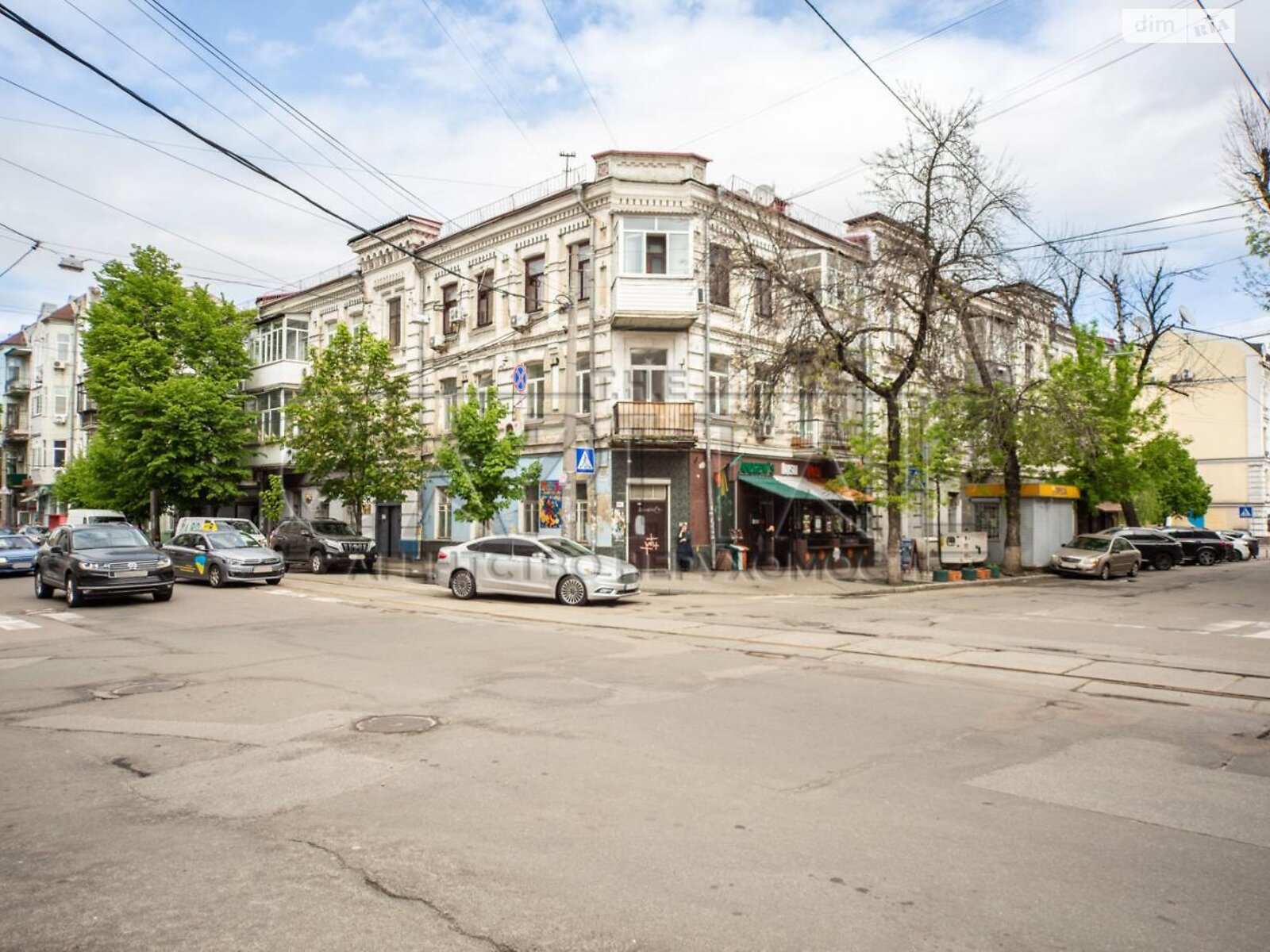 двокімнатна квартира в Києві, на вул. Костянтинівська в довготривалу оренду помісячно фото 1 двокімнатна квартира в Києві, на вул. Костянтинівська в довготривалу оренду помісячно фото 1