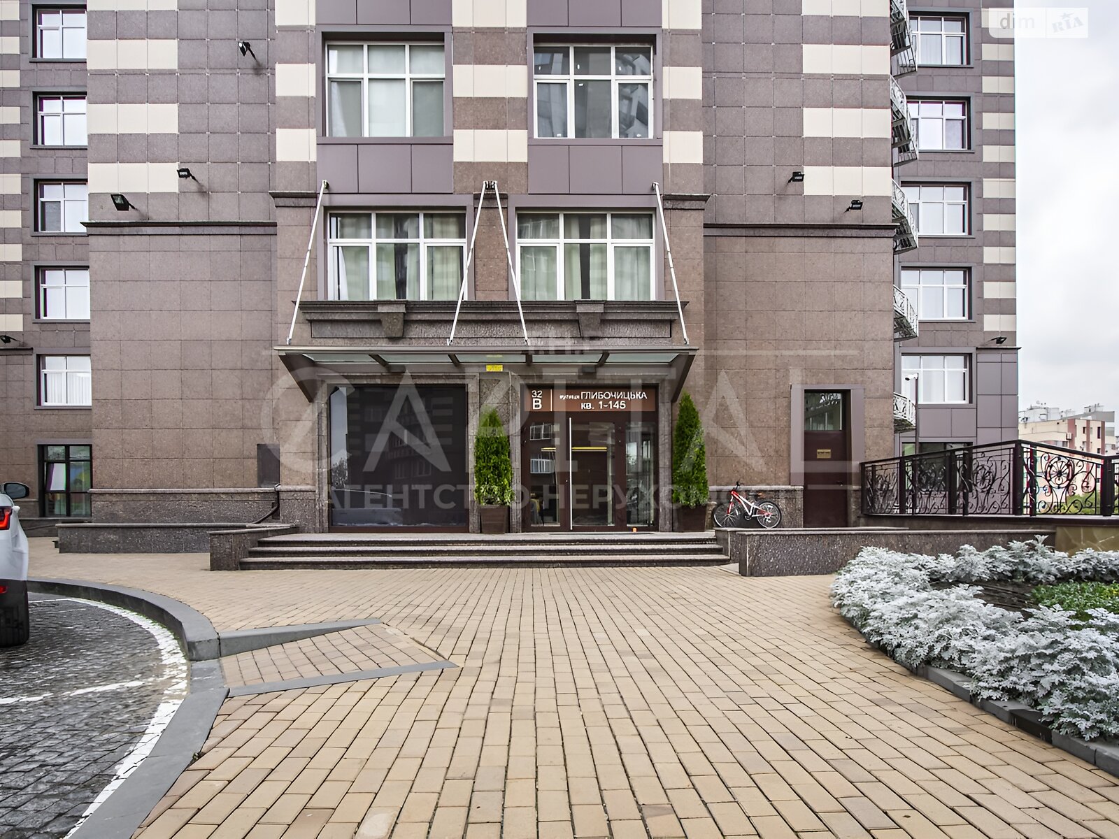 чотирикімнатна квартира в Києві, район Кудрявець, на вул. Глибочицька 32В в довготривалу оренду помісячно фото 1 чотирикімнатна квартира в Києві, район Кудрявець, на вул. Глибочицька 32В в довготривалу оренду помісячно фото 1