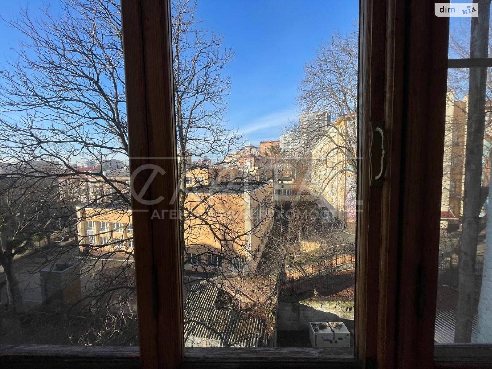 чотирикімнатна квартира в Києві, район Шевченківський, на вул. Івана Драча 6 в довготривалу оренду помісячно фото 1 чотирикімнатна квартира в Києві, район Шевченківський, на вул. Івана Драча 6 в довготривалу оренду помісячно фото 1