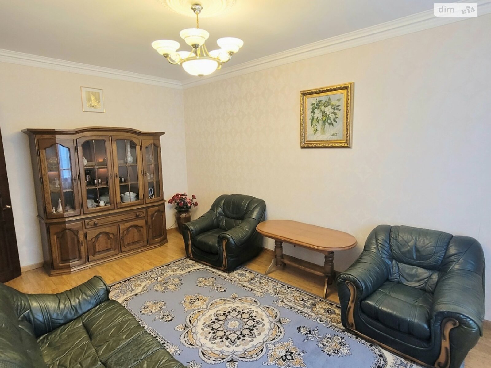 трехкомнатная квартира в Киеве, район Кудрявец, на ул. Николая Пимоненко 4 в аренду на долгий срок помесячно фото 1 трехкомнатная квартира в Киеве, район Кудрявец, на ул. Николая Пимоненко 4 в аренду на долгий срок помесячно фото 1