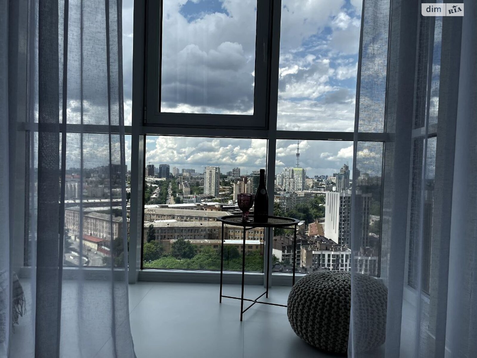 однокомнатная квартира в Киеве, район Кудрявец, на ул. Николая Пимоненко 19 в аренду на долгий срок помесячно фото 1