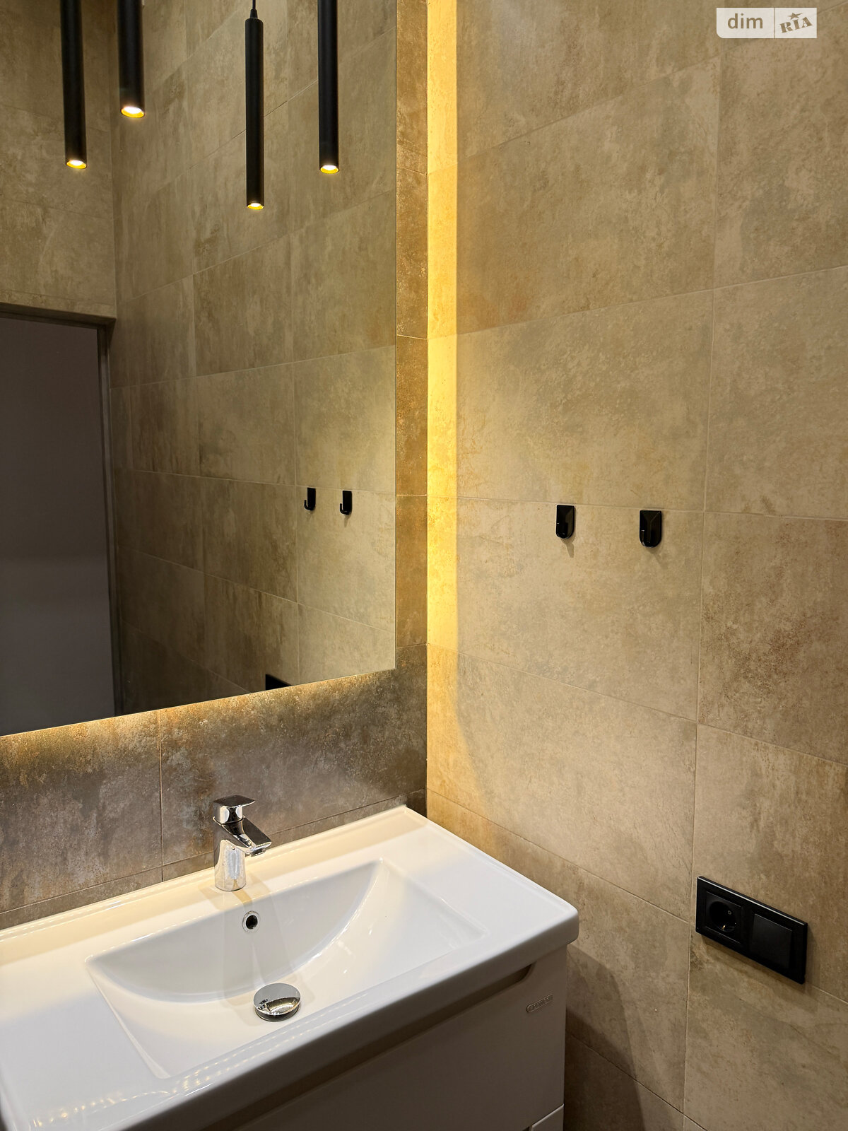 однокомнатная квартира в Киеве, район Кудрявец, на ул. Сечевых Стрельцов 14А в аренду на долгий срок помесячно фото 1