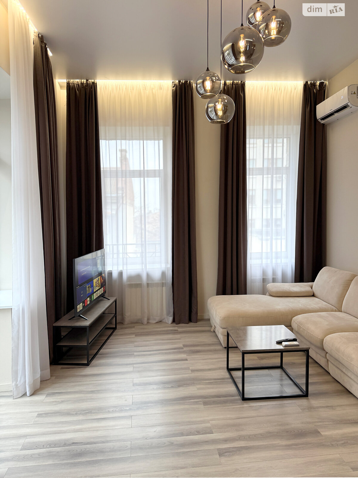 однокомнатная квартира в Киеве, район Кудрявец, на ул. Сечевых Стрельцов 14А в аренду на долгий срок помесячно фото 1