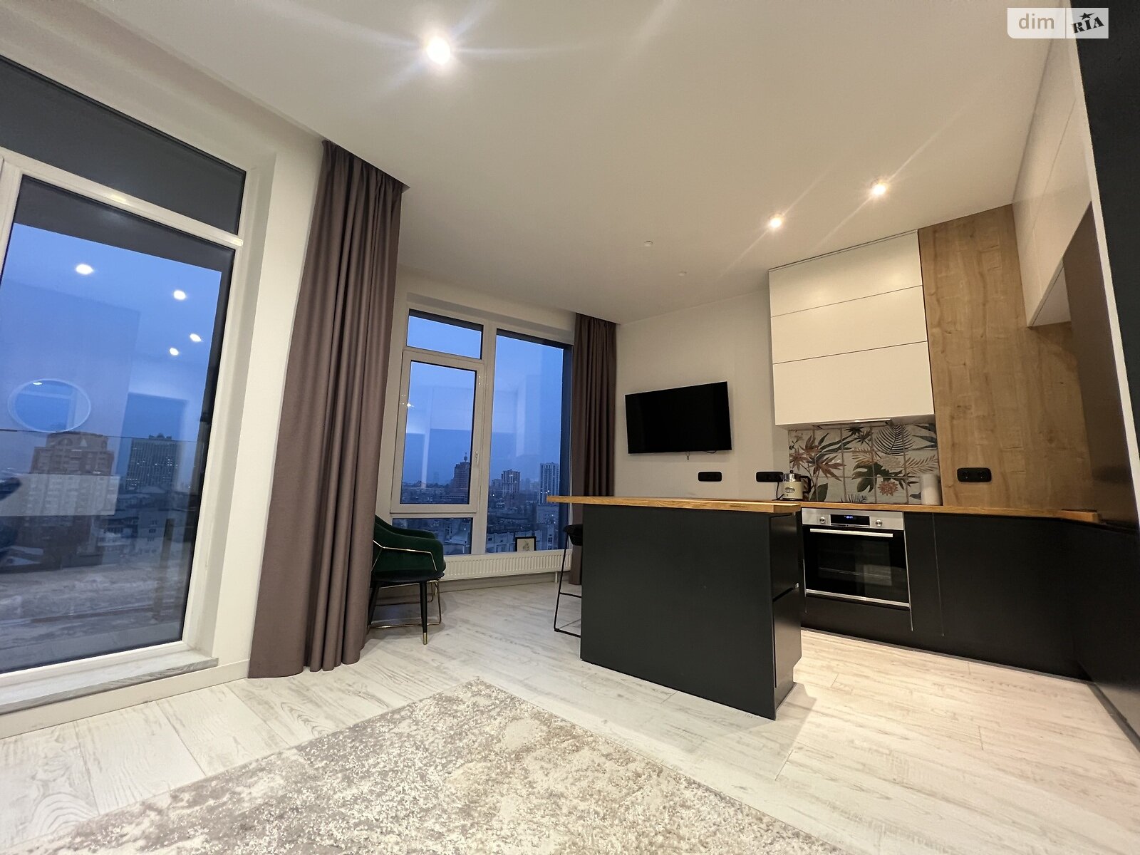 однокомнатная квартира в Киеве, район Кудрявец, на ул. Сечевых Стрельцов 44А в аренду на долгий срок помесячно фото 1 однокомнатная квартира в Киеве, район Кудрявец, на ул. Сечевых Стрельцов 44А в аренду на долгий срок помесячно фото 1