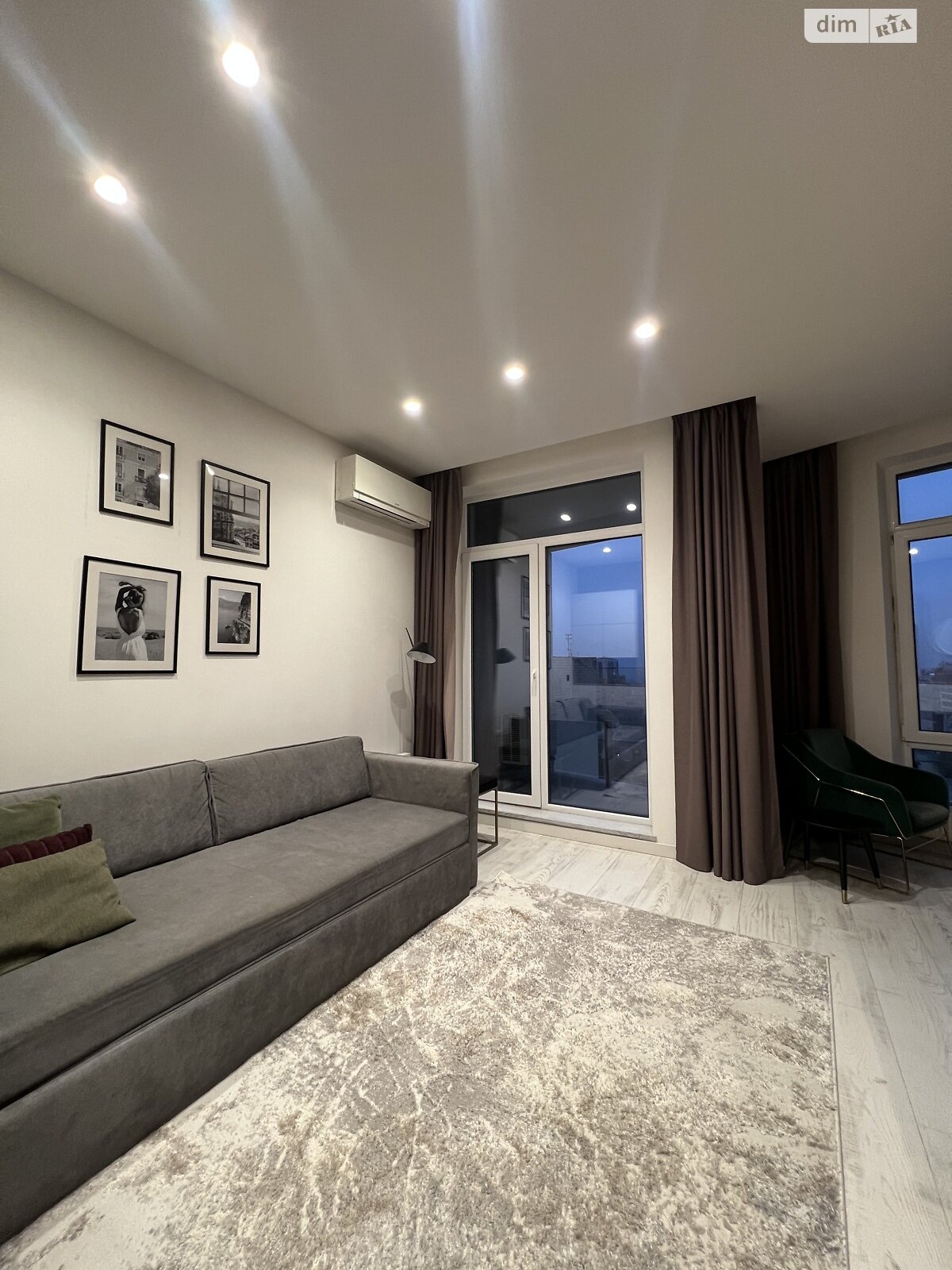 однокомнатная квартира в Киеве, район Кудрявец, на ул. Сечевых Стрельцов 44А в аренду на долгий срок помесячно фото 1 однокомнатная квартира в Киеве, район Кудрявец, на ул. Сечевых Стрельцов 44А в аренду на долгий срок помесячно фото 1