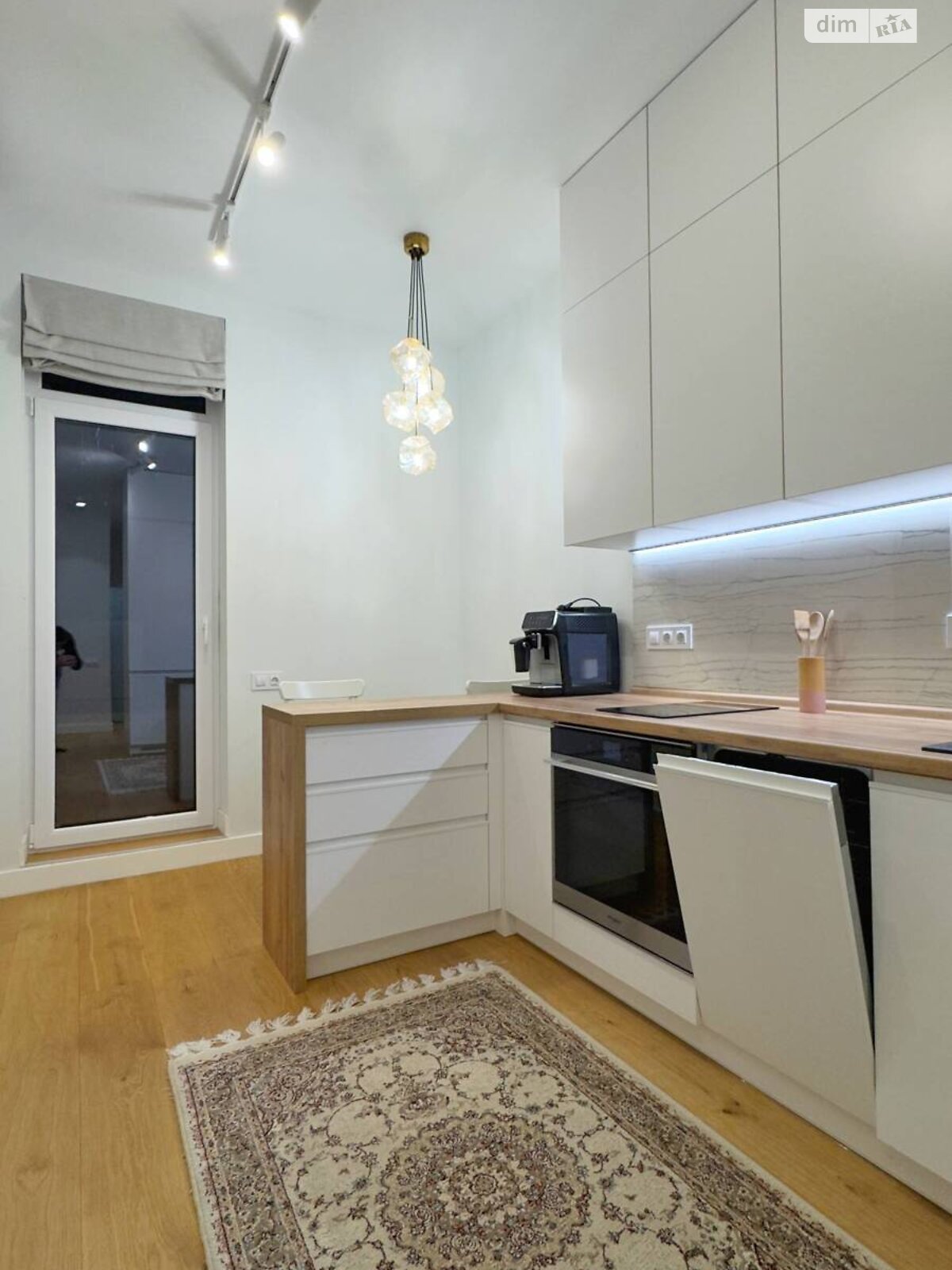 однокомнатная квартира в Киеве, район Кудрявец, на ул. Сечевых Стрельцов 44А в аренду на долгий срок помесячно фото 1 однокомнатная квартира в Киеве, район Кудрявец, на ул. Сечевых Стрельцов 44А в аренду на долгий срок помесячно фото 1