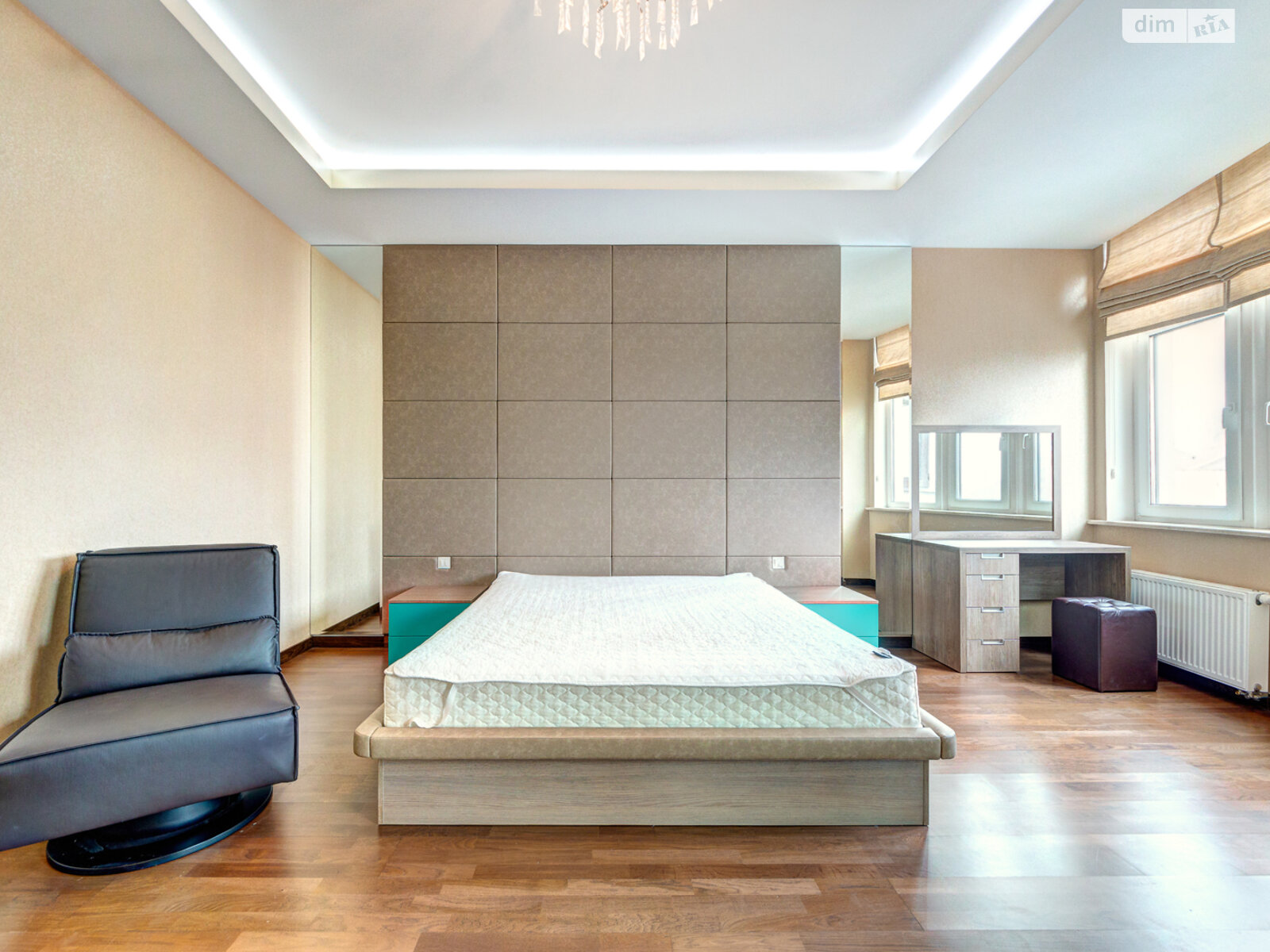 трехкомнатная квартира в Киеве, район Кудрявец, на ул. Сечевых Стрельцов 70А в аренду на долгий срок помесячно фото 1 трехкомнатная квартира в Киеве, район Кудрявец, на ул. Сечевых Стрельцов 70А в аренду на долгий срок помесячно фото 1