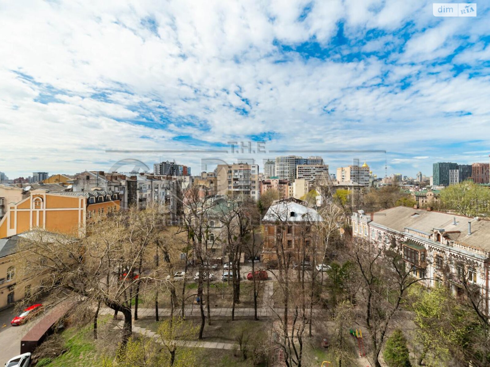 трикімнатна квартира в Києві, район Шевченківський, на узвіз Кудрявський 3Б в довготривалу оренду помісячно фото 1 трикімнатна квартира в Києві, район Шевченківський, на узвіз Кудрявський 3Б в довготривалу оренду помісячно фото 1